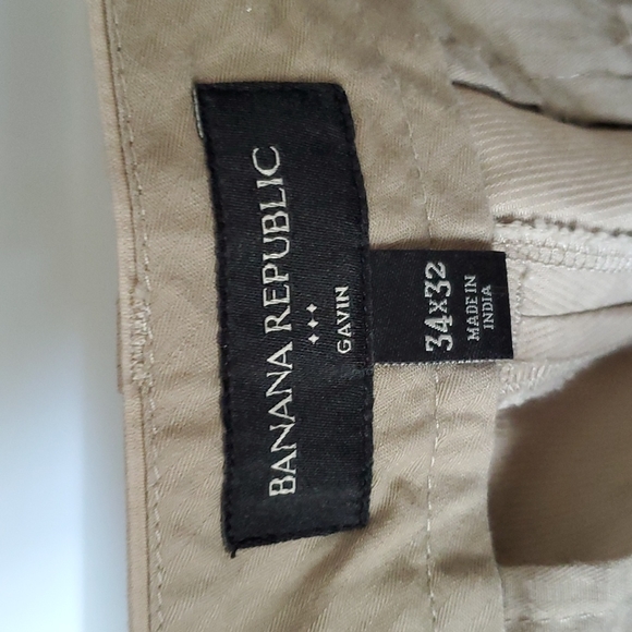 Men's Banana Republic kakhi pants, measurements 34 X 32 - Picture 6 of 6
